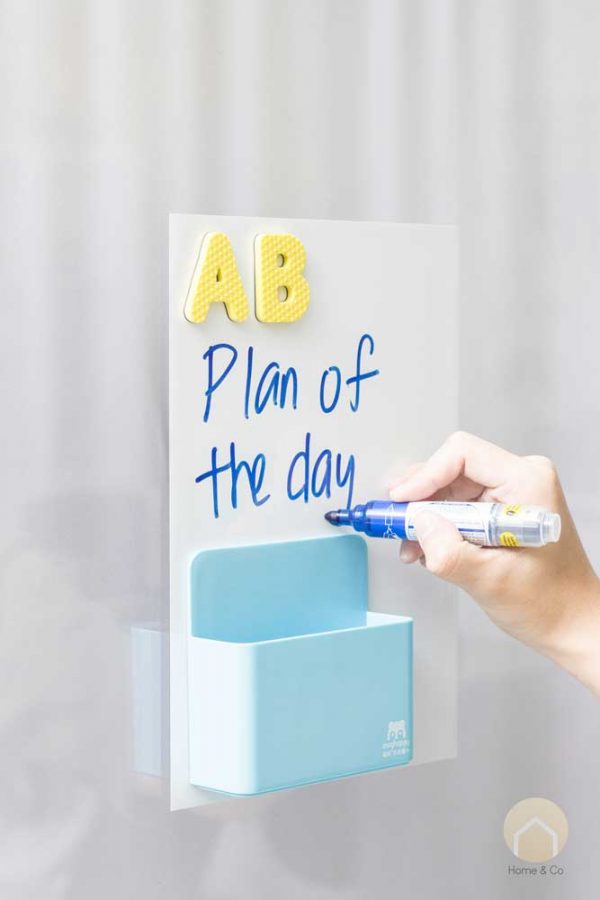 A2 Size Whiteboard Adhesive & Rollable Restickable Adhesive Glue